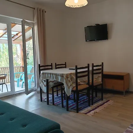 Apartamento Otvoreno Polje - Quiet Nature Arandjelovac